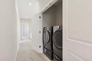 8060 Central Park Way N, Maple Grove, MN 55369 - Photo 35