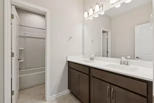 8060 Central Park Way N, Maple Grove, MN 55369 - Photo 31