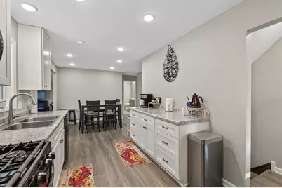 3425 Zenith Avenue N, Robbinsdale, MN 55422 - Photo 7