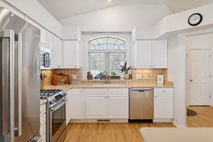 14035 45th Ave N, Plymouth, MN 55446 - Photo 15