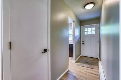 10917 Southview Drive, Burnsville, MN 55337 - Photo 3