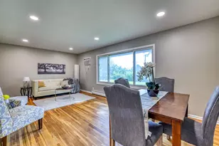 10917 Southview Dr, Burnsville, MN 55337 - Photo 7