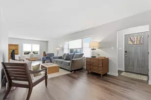 402 N Oak St, Lake City, MN 55041 - Photo 5