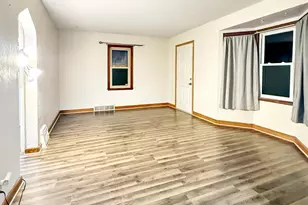 2003 Cottage Ave E, Saint Paul, MN 55119 - Photo 3