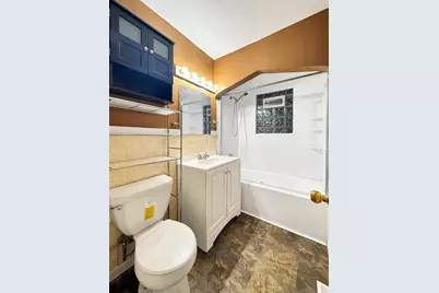 2003 Cottage Avenue E, Saint Paul, MN 55119 - Photo 7