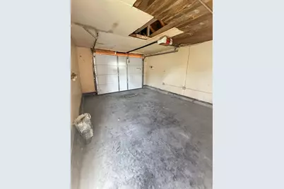 2003 Cottage Avenue E, Saint Paul, MN 55119 - Photo 15