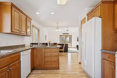 347 Brookestone Drive SE, Rochester, MN 55904 - Photo 19