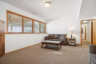 347 Brookestone Dr SE, Rochester, MN 55904 - Photo 35