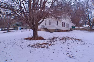 400 Riverside Dr, Jackson, MN 56143 - Photo 3