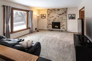 13224 Vivian Dr, Burnsville, MN 55337 - Photo 3