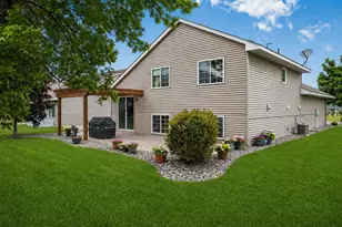 11419 17th St NE, Saint Michael, MN 55376 - Photo 1