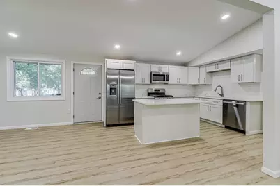 835 Niagara Lane N, Plymouth, MN 55447 - Photo 9