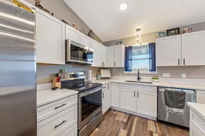 405 Sidney Street W, Morristown, MN 55052 - Photo 9