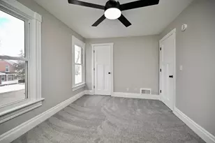 222 E King St, Winona, MN 55987 - Photo 17