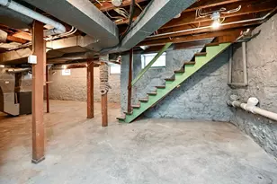 222 E King St, Winona, MN 55987 - Photo 23