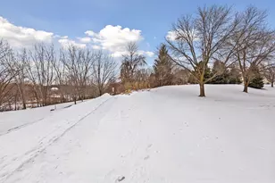 5550 Nathan Ln N, Plymouth, MN 55442 - Photo 51