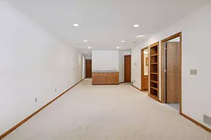 5550 Nathan Ln N, Plymouth, MN 55442 - Photo 39