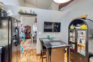 645 21st Ave S, Fargo,  58103 - Photo 5