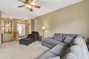 12831 Foxhill Ave N, Hugo, MN 55038 - Photo 5