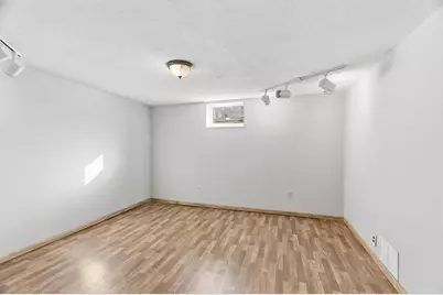 4409 Adair Avenue N, Crystal, MN 55422 - Photo 33