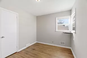 4409 Adair Ave N, Crystal, MN 55422 - Photo 21