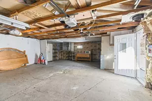 4409 Adair Ave N, Crystal, MN 55422 - Photo 37