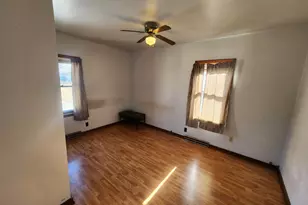 313 6th Ave SE, Pipestone, MN 56164 - Photo 11