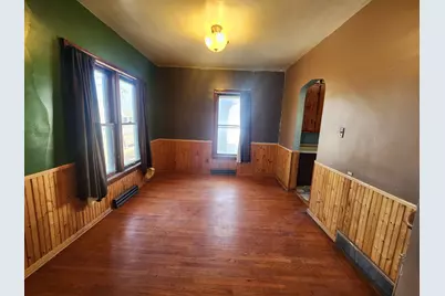 313 6th Avenue SE, Pipestone, MN 56164 - Photo 7