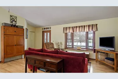 608 Fagstad Street NE, Menomonie, WI 54751 - Photo 7