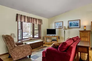 608 Fagstad Street NE, Menomonie, WI 54751 - Photo 9