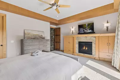 700 Hidden Creek Trail, Mendota Heights, MN 55118 - Photo 17