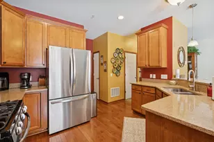 9514 Roosevelt Dr, Chanhassen, MN 55317 - Photo 11