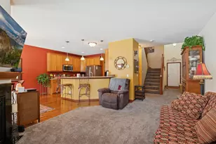 9514 Roosevelt Dr, Chanhassen, MN 55317 - Photo 7