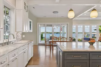 245 Lakeview Avenue, Tonka Bay, MN 55331 - Photo 9