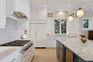 245 Lakeview Ave, Tonka Bay, MN 55331 - Photo 11