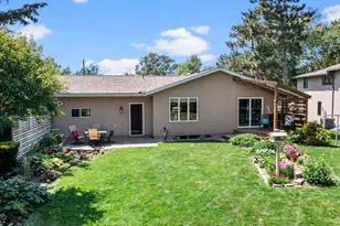 2929 Lake Elmo Ave N, Lake Elmo, MN 55042 - Photo 39