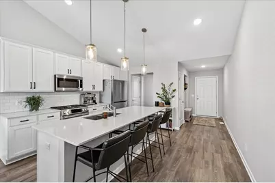 1647 Raymond Drive, Waconia, MN 55387 - Photo 7