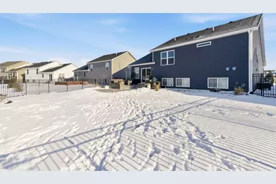 1647 Raymond Drive, Waconia, MN 55387 - Photo 5