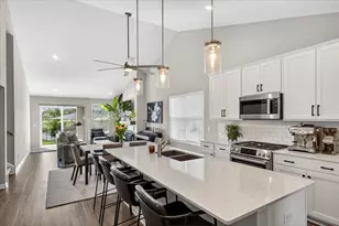 1647 Raymond Dr, Waconia, MN 55387 - Photo 11