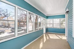 2517 Sheridan Ave N, Minneapolis, MN 55411 - Photo 3