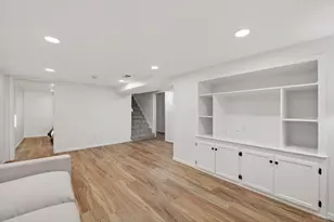 2561 Harvester Ave E, Maplewood, MN 55119 - Photo 19