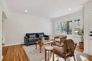 2561 Harvester Ave E, Maplewood, MN 55119 - Photo 7