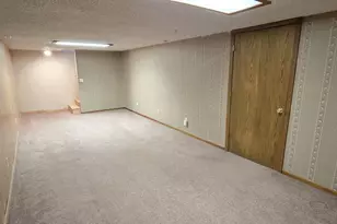 5949 6th St NE, Fridley, MN 55432 - Photo 17