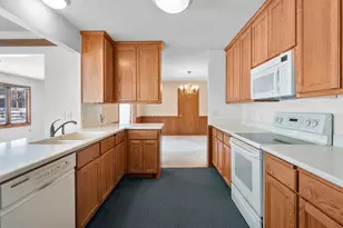 10000 Maple Cir, Bloomington, MN 55431 - Photo 21