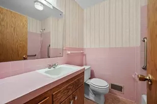 10000 Maple Cir, Bloomington, MN 55431 - Photo 27