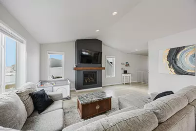 7316 30th Street S, Fargo, ND 58104 - Photo 5