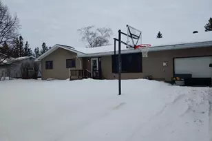 1813 Robin Hood Dr, Thief River Falls, MN 56701 - Photo 1