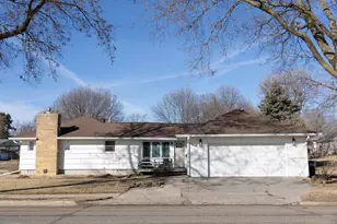 204 Clary Street W, Worthington, MN 56187 - Photo 25