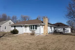 204 Clary Street W, Worthington, MN 56187 - Photo 1
