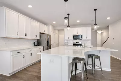 4832 Avery Court, Eagan, MN 55123 - Photo 5